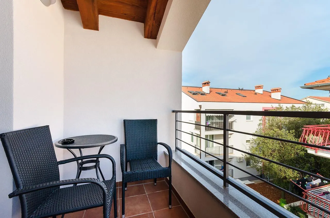 Apartment Goran روفينج